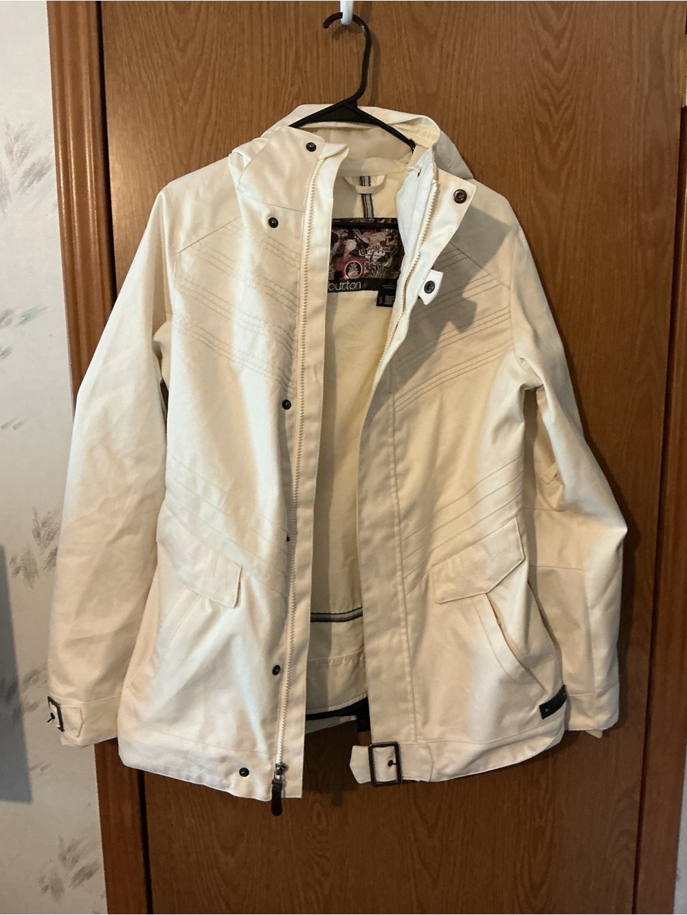 Burton DRYRIDE Women's White Hooded Snowboard/Ski Jacket Size Small - Picture 2 of 4